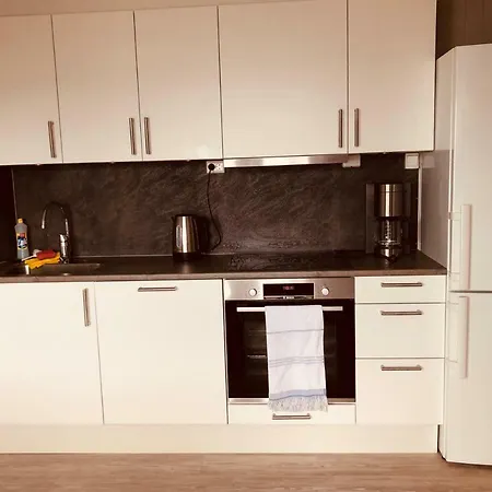 Midnattsol Πανσιόν *